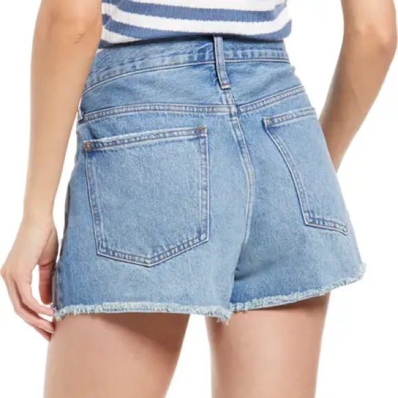 Madewell Relaxed Fit Denim Shorts - Picture 2 of 8